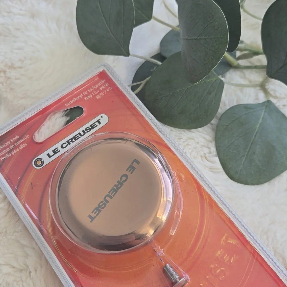 Le Creuset Copper Cookware Knob - Picture 3 of 7